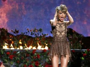 Taylor Swift performs "Blank Space" during the 42nd American Music Awards in Los Angeles